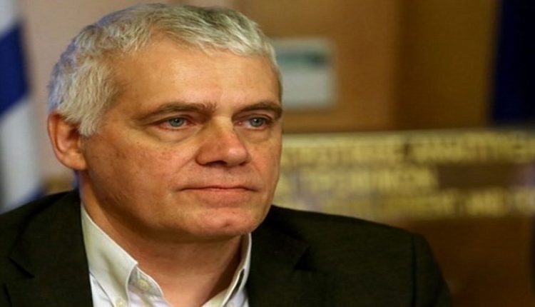 Ανοίγει κερκόπορτες ο θρασύς Τσιρώνης: «Το Καστελόριζο δεν είναι στο Αιγαίο – Έχετε άγνοια πατριδογνωσίας»