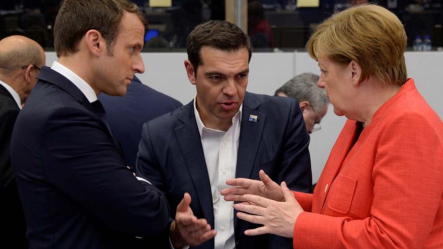 ΜΙΑ ΣΚΕΠΤΟΜΕΝΗ ΕΛΛΗΝΙΔΑ : ΚΑΙ ΟΜΩΣ! ΜΕΤΑ ΤΗΝ ΕΛΛΑΔΑ Ο ΑΛΕΞΗΣ ΚΑΛΕΙΤΑΙ ΝΑ ΚΥΒΕΡΝΗΣΕΙ ΚΑΙ ΤΗΝ ΕΥΡΩΠΗ !!!