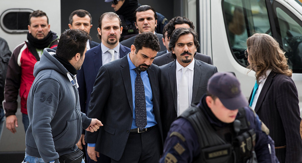 Το σχέδιο «διαφυγής» των οκτώ Τούρκων αξιωματικών στις ΗΠΑ και γιατί άλλαξαν τα πλάνα