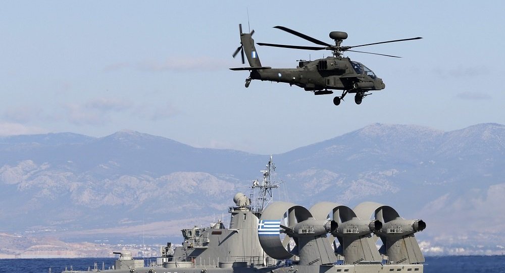 Ρώσος αναλυτής: Οι ΗΠΑ προσπαθούν να εκμεταλλευτούν τις αντιθέσεις Ελλάδας – Τουρκίας
