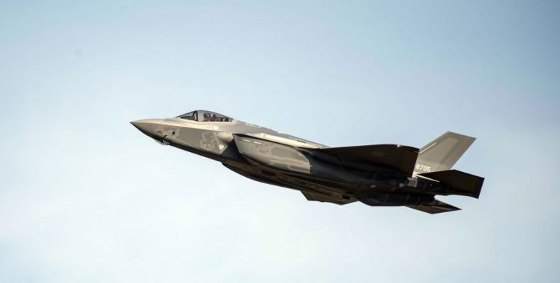 “Ανάκτηση” των συντριμμιών του ιαπωνικού F-35A από Ρωσία και Κίνα: “Don’t worry”