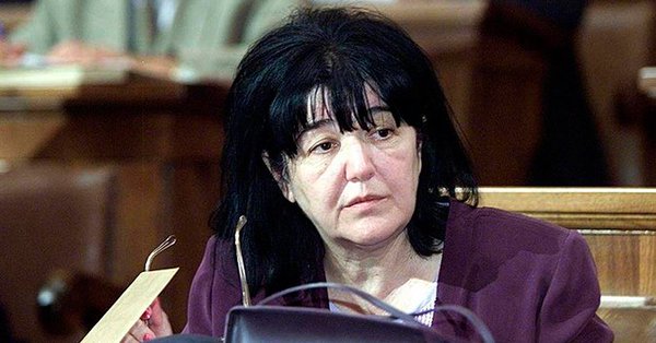 Aντίο συντρόφισσα κι αδερφή. Πέθανε στη Ρωσία η γυναίκα του Σλόμπονταν Μιλόσεβιτς.
