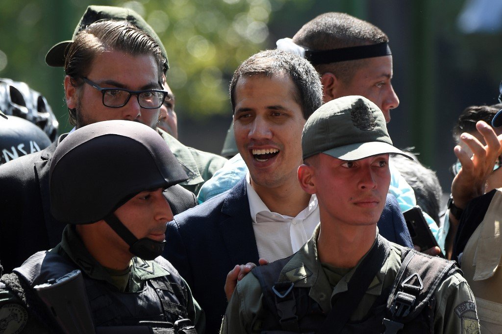 EKTAKTO: Χτυπήθηκε από σφαίρα αξιωματικός του στρατού της Βενεζουέλας! – Εμπλοκή μισθοφόρων; – «Bόμβα» από τον ιδρυτή της Blackwater