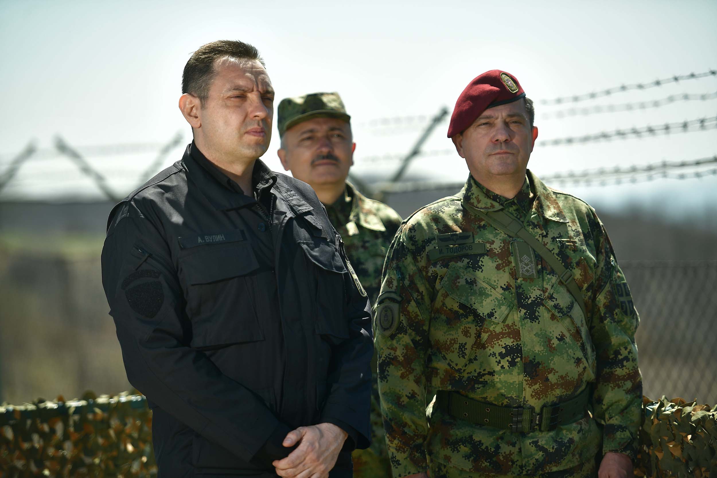 Οι Σέρβοι αποδομούν το αφήγημα Τσίπρα: «Η ένταξη των Σκοπίων στο ΝΑΤΟ θα φέρει τη “Μ. Αλβανία”» – Ηχούν «καμπάνες» από το Βελιγράδι