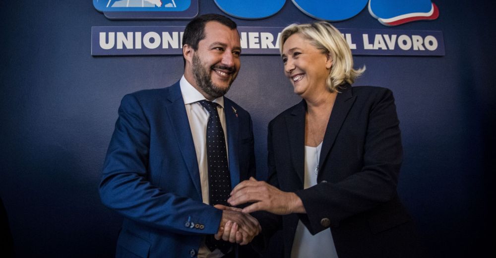 Αλλάζει ριζικά η Ευρώπη: Σαλβίνι-Λε Πεν ενώνουν τις δυνάμεις τους – Ιταλογαλλικός συνασπισμός απειλεί το «οχυρό» των Βρυξελλών