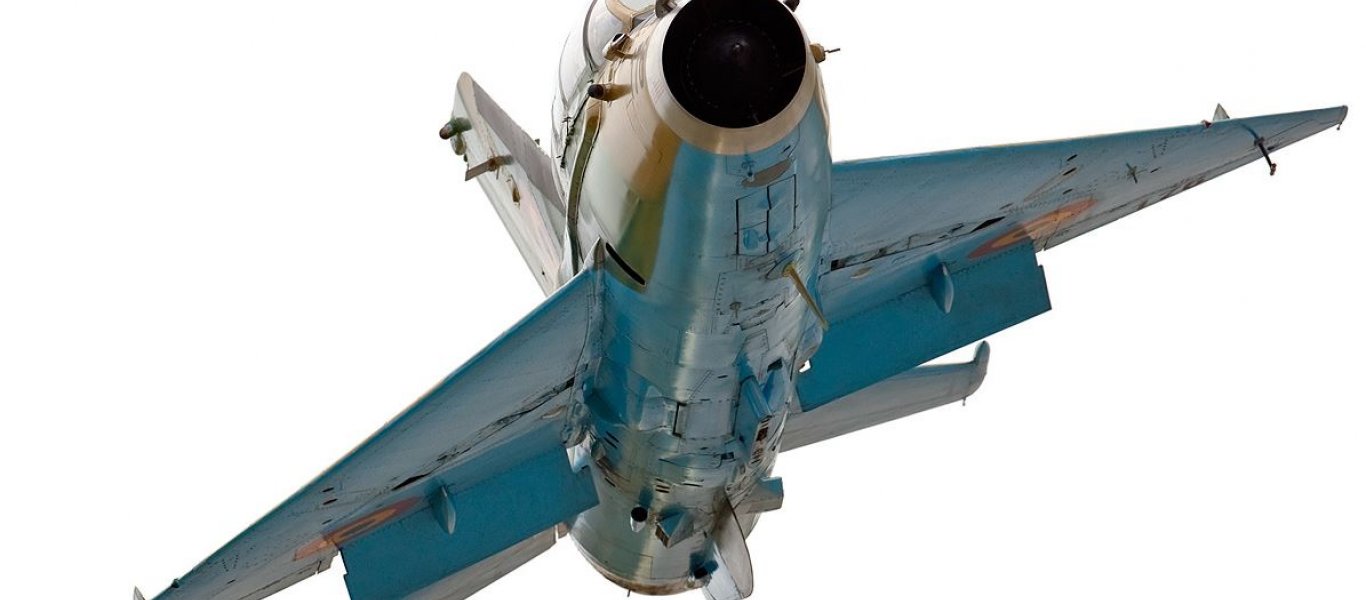Βίντεο: Η στιγμή της κατάρριψης του MiG-21 των δυνάμεων της ανατολικής Λιβύης
