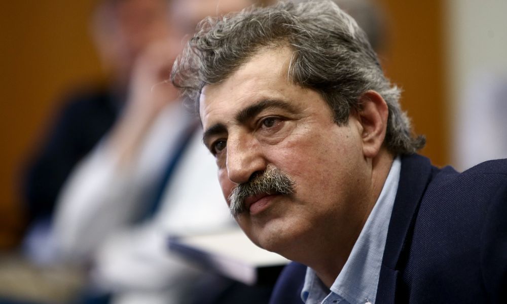 ΣΤΑΛΙΝΟΦΑΣΙΣΤΕΣ ΣΥΡΙΖΑ: Απέλυσαν νοσηλεύτρια επειδή… άσκησε κριτική στον Πολάκη!