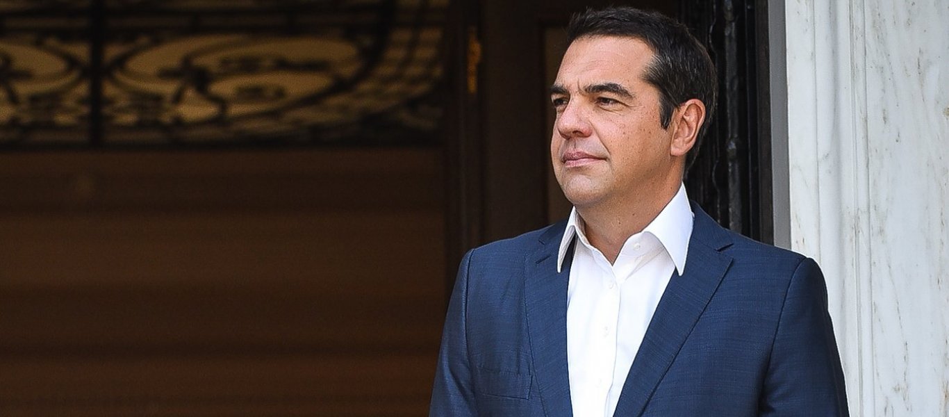 Το Βloomberg ξεφτιλίζει τον Τσίπρα: «Είναι ο άρχοντας της κωλοτούμπας – Έχει εμπειρία από δημοψηφίσματα»