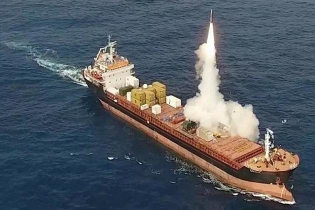 Κίνα: Έτσι θα μετατρέψει τα τάνκερ της σε πολεμικά πλοία