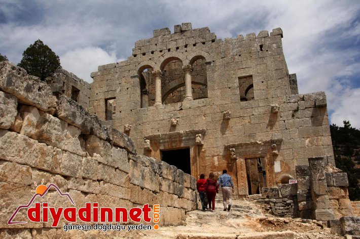 Η ΑΓΙΑ ΣΟΦΙΑ ΠΟΥ ΕΠΙΣΤΡΕΦΕΙ ΣΤΟΝ ΧΡΙΣΤΙΑΝΙΣΜΟ (βίντεο)