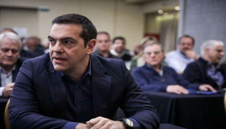 Ξεκίνησε η αμφισβήτηση σε Τσίπρα: Μαχαιριές και αλληλοκαρφώματα