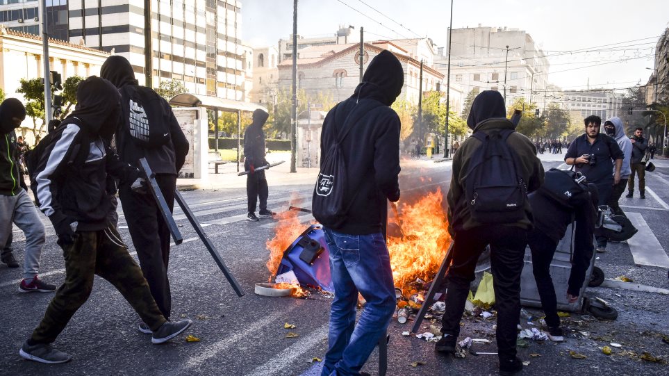 Το Χαφιεδοτσουρμό κάνει το “Αγροτικό” του!