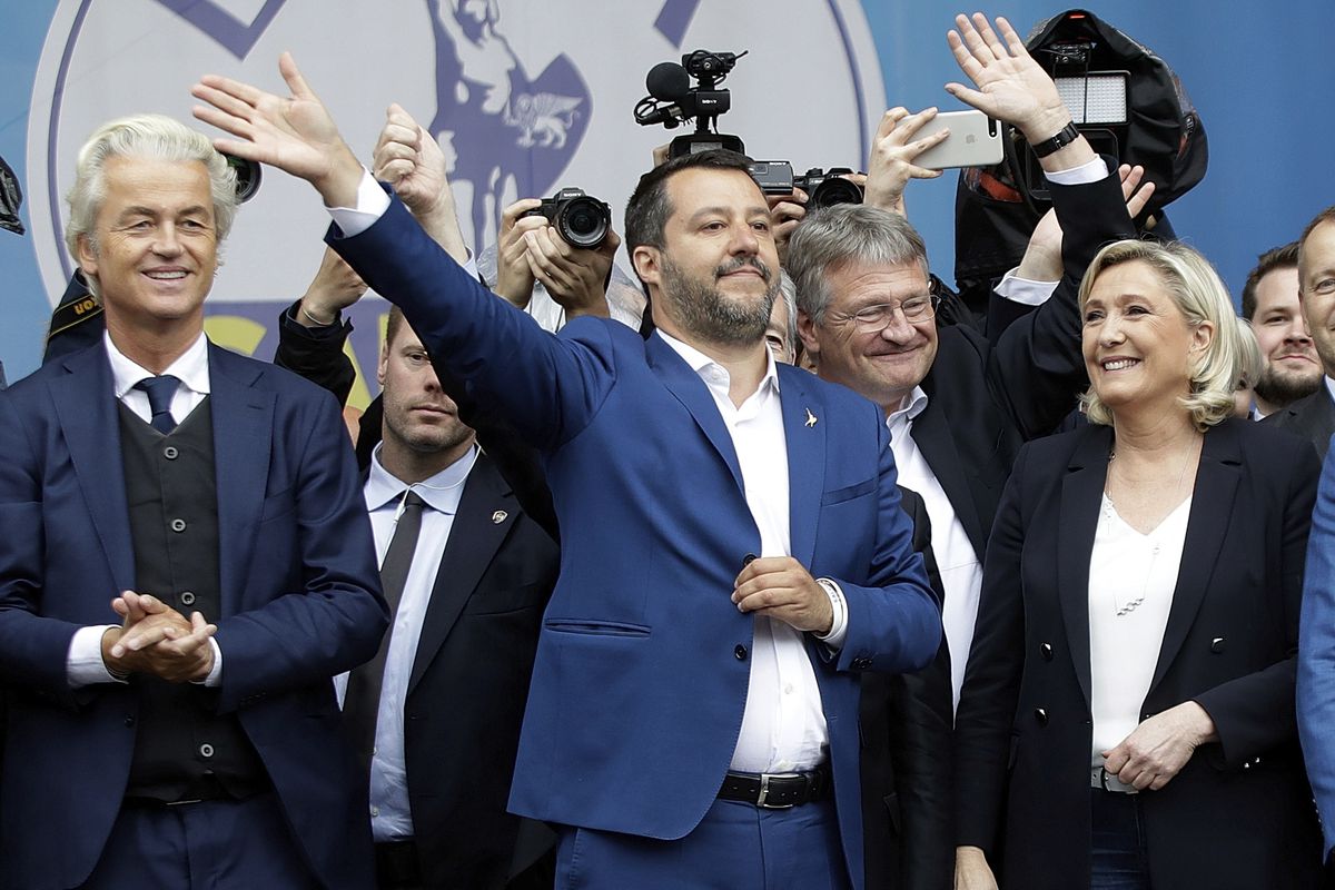 Οι κάλπες που άλλαξαν την Ευρώπη: Κατακόρυφη άνοδος για Σαλβίνι-Λε Πεν – Χάνουν την πλειοψηφία ΕΛΚ & Σοσιαλδημοκράτες