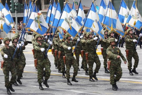 Μιχάλης Κωσταράκος: “Κρατήστε τις Ένοπλες Δυνάμεις μακρυά απο τη πολιτική αντιπαράθεση”