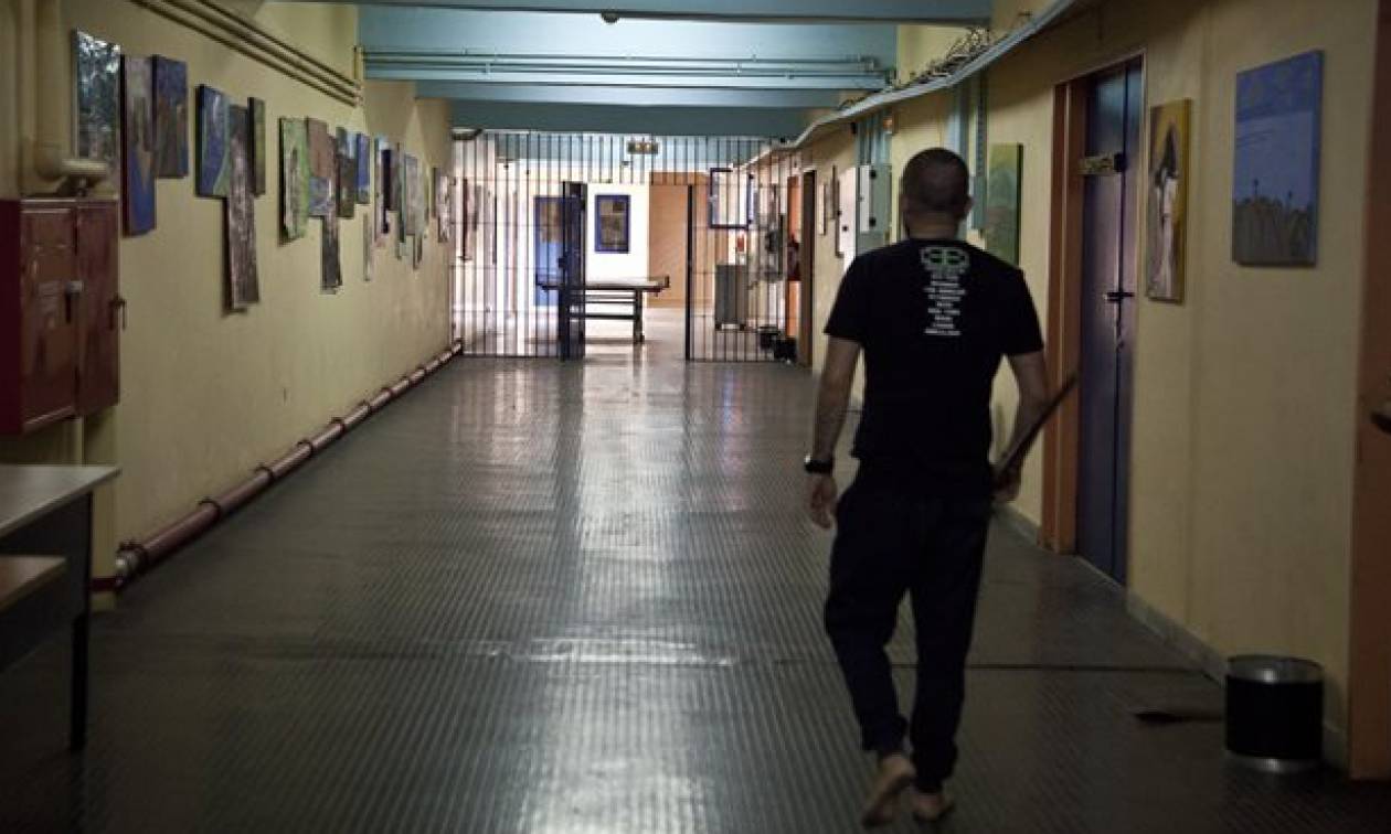 Κλαίγεται δημόσια στην τηλεόραση ο Αλβανός αρχηγός της μαφίας των φυλακών του Κορυδαλλού: Ράμα βοήθησέ μας – Μας δολοφονούν έναν έναν