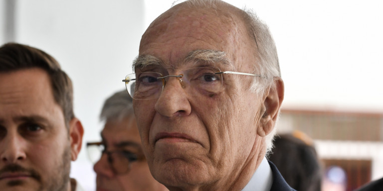 Λεβέντης για exit poll: Δεν μπορεί να ψήφισαν Βελόπουλο που μοίραζε επιστολές του Χριστού!
