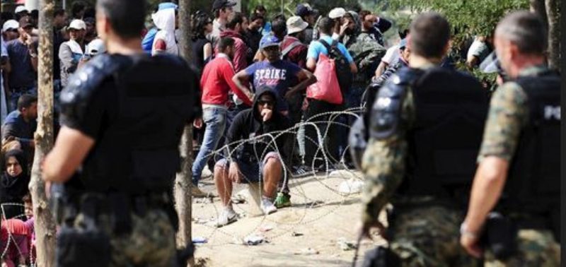 ΣΥΡΙΖΑ: 146 (πρός το παρόν) ΓΕΡΜΑΝΟΙ ΑΣΤΥΝΟΜΙΚΟΙ ε λ έ γ χ ο υ ν τα σύνορα & τα αεροδρόμια – «Φυλακίζουν» τους μετανάστες στην Ελλάδα!