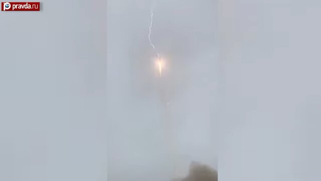 Ρωσία: Κεραυνός χτύπησε πύραυλο Soyuz – ΒΙΝΤΕΟ