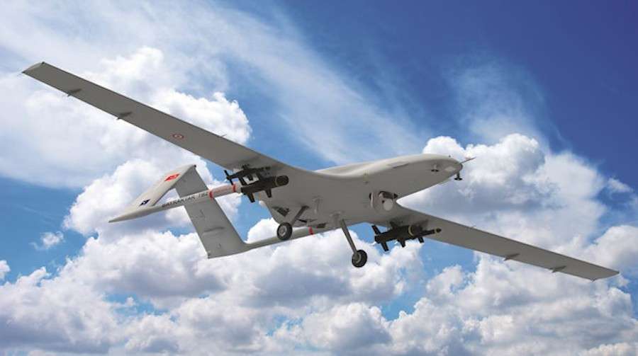 Τουρκικό uav πάνω από ελληνικό πολεμικό πλοίο στην Ικαρία