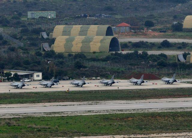 Τα πράγματα είναι απλά – Δηλώστε ότι θα διώξετε τις βάσεις για να συνετιστούν οι Βρετανοί – Αν δεν συνετιστούν, σούτ…