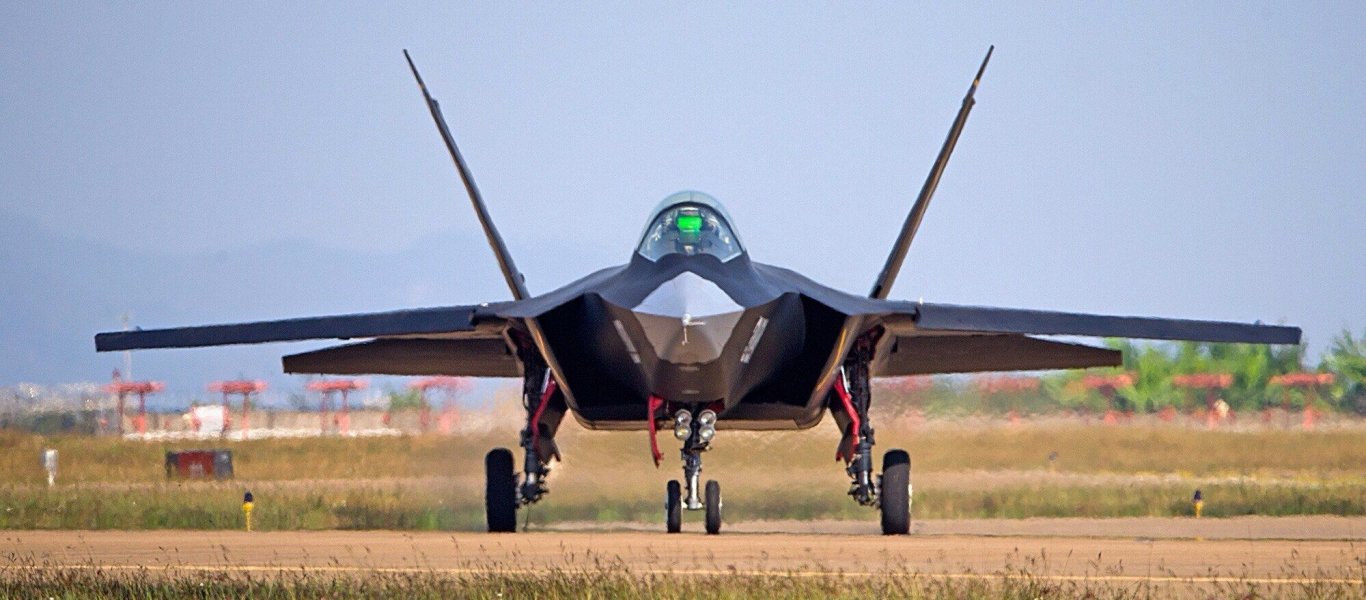 Τουρκικά ΜΜΕ: «Κινεζικά μαχητικά stealth J-31 ή ρωσικά Su-57 στην θέση των F-35 – Τα S-400 δεν ακυρώνονται»