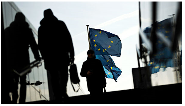 Η Ευρώπη ζητά να πνίξει την ελευθερία του λόγου έτσι ώστε “οι Ρώσοι να μην μπορούν να κάνουν τίποτα”
