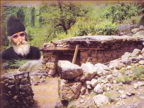 ΑΓΙΟΣ ΠΑΙΣΙΟΣ «ΟΧΙ ΔΡΟΜΟΙ ΣΤΟ ΑΓΙΟ ΟΡΟΣ!ΟΙ ΥΠΕΥΘΥΝΟΙ ΘΑ ΔΩΣΟΥΝ ΛΟΓΟ ΣΤΟΝ ΘΕΟ»(Βίντεο)