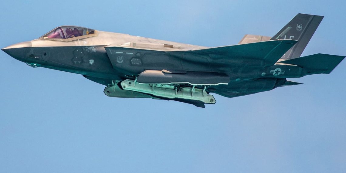 F-35: «Έδωσαν τα χέρια» Πεντάγωνο-LM για ιστορική μείωση κόστους παραγωγής