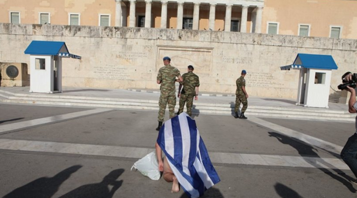 ΕΔΩ ΠΡΟΚΕΙΤΑΙ ΟΧΙ ΓΙΑ “PRIDE” ΑΛΛΑ ΓΙΑ ΟΜΑΔΙΚΗ ΠΑΡΑΒΙΑΣΗ ΝΟΜΩΝ ΚΑΤΑ ΣΥΡΡΟΗ