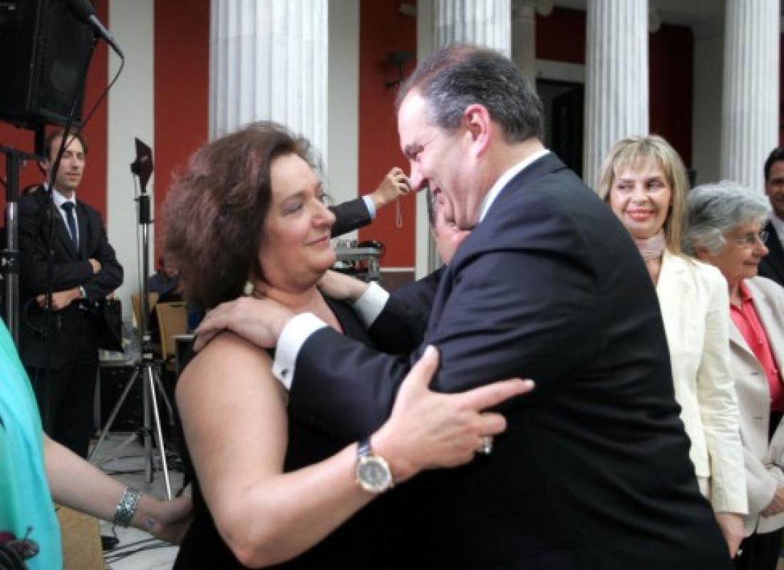 ΑΠΟΣΤΟΛΟΥ : ΕΡΝΤΟΓΑΝ ΚΑΙ ΜΠΑΧΤΣΕΛΙ ΔΙΑΨΕΥΔΟΥΝ ΓΙΑΝΝΑΚΟΥ ΚΑΙ ΡΕΠΟΥΣΗ