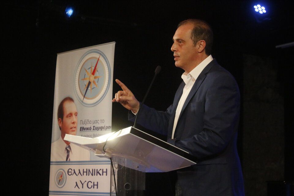 ΑΠΟΣΤΟΛΟΥ : ΟΧΙ ΣΤΗΝ ΕΛΛΗΝΙΚΗ ΛΥΣΗ ΤΟΥ ΚΥΡΙΑΚΟΥ ΒΕΛΟΠΟΥΛΟΥ