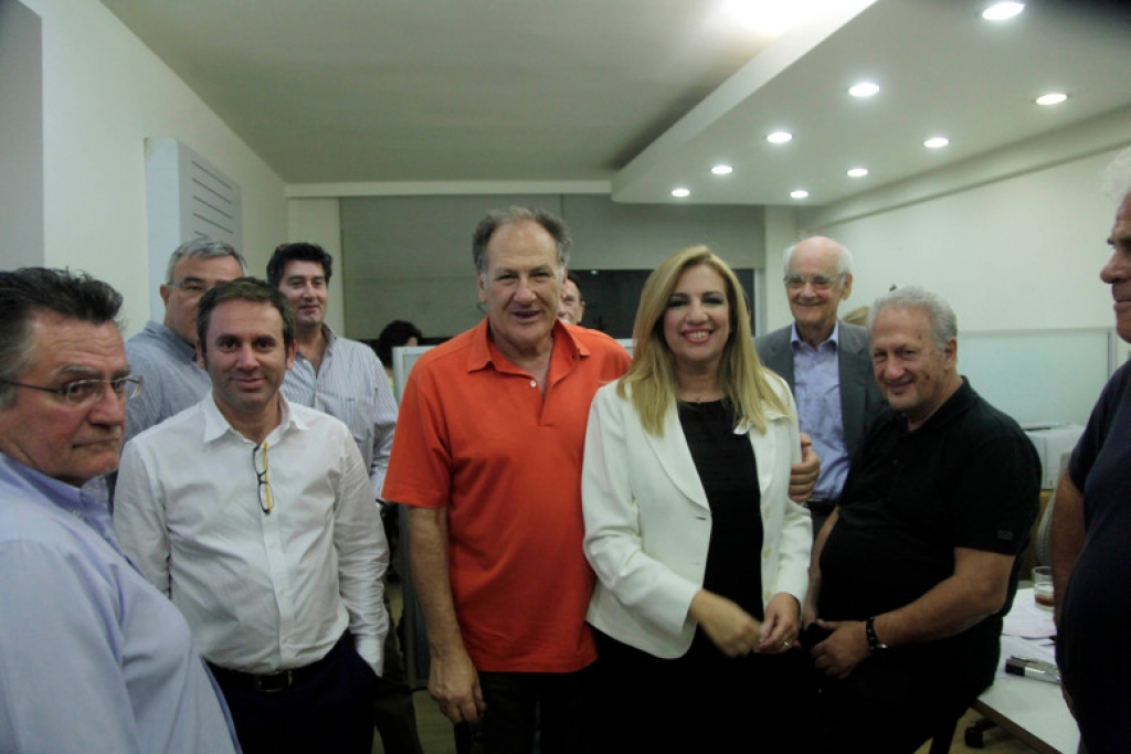 ΑΠΟΣΤΟΛΟΥ : Το “θείο βρέφος” διαλύει το ΚΙΝΑΛ;