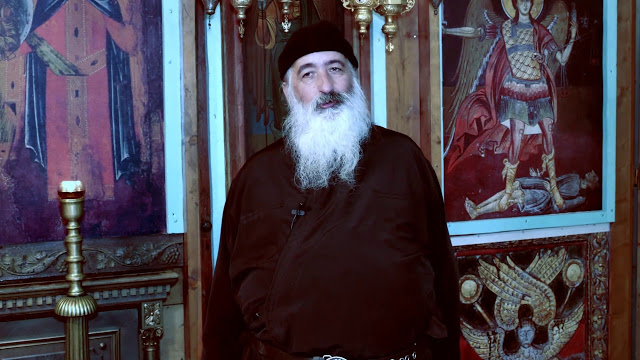 Συγκλονιστική Μαρτυρία. Εκανε σκόνη το βράχο ο Αγ.Παΐσιος