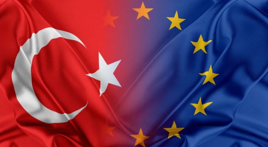 Νέες απειλές από την Τουρκία – Αν ανοίξουμε τα σύνορα στους πρόσφυγες, θα πέσουν όλες οι ευρωπαϊκές κυβερνήσεις