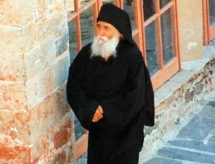 Ανατριχιαστική προφητεία του Γέροντα Παΐσιου: Ο καρκίνος θα πληθύνει στον κόσμο επειδή…