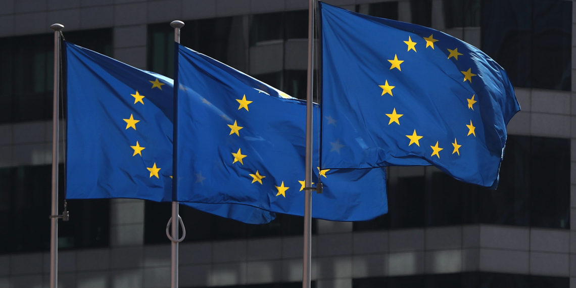 Κομισιόν: Εγκρίθηκε χρηματοδότηση 1,41 δισ. ευρώ για πρόσφυγες στην Τουρκία