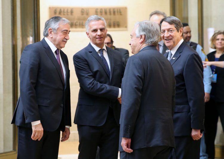 ΙΓΝΑΤΙΟΥ : Πριν πέσουν οι τουφεκιές βγήκε λευκή σημαία: Ο Πρόεδρος στις συνομιλίες υπό εκβιασμό και υπό την απειλή της κατοχικής δύναμης στην κυπριακή ΑΟΖ