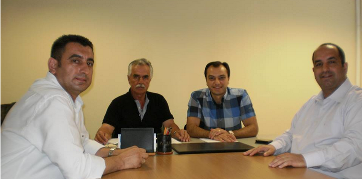 Είναι δυνατόν στέλεχος της ΝΔ να αναπαράγει αυτά για τον πρωθυπουργό;