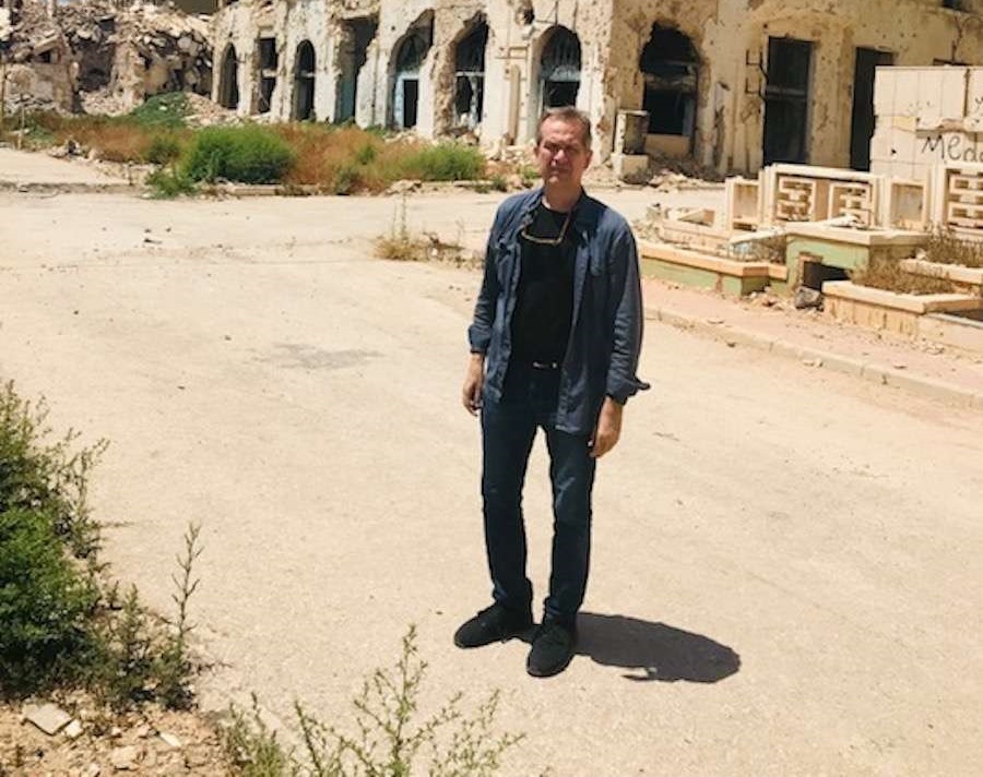 “Ελληνικό προξενείο στη Βεγγάζη, ΤΩΡΑ”! Ο Γιώργος Βλαβιανός, γράφει από τη φλεγόμενη Λιβύη
