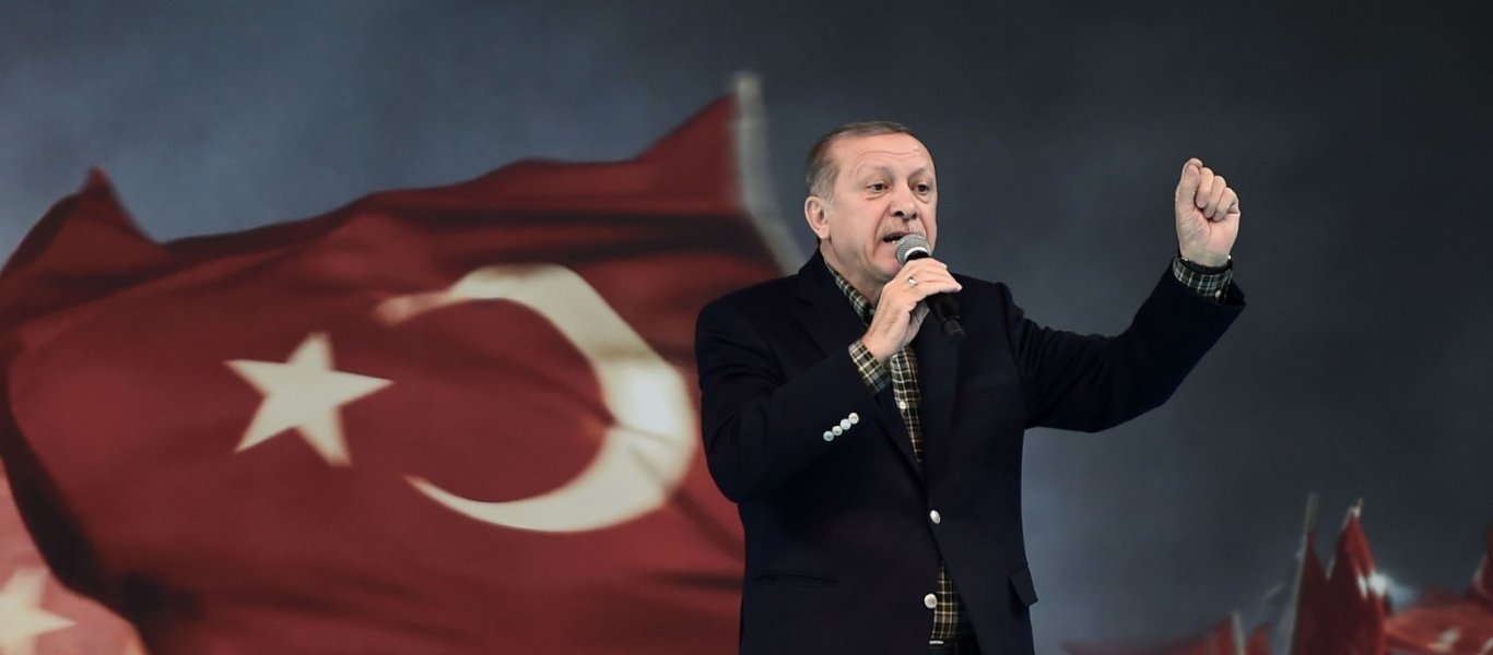 Απίστευτο: Μειώνει αντί να αυξήσει τα επιτόκια δανεισμού στη Τουρκία ο Ρ.Τ.Ερντογάν! – Ρίχνει «φθηνό» χρήμα στην αγορά