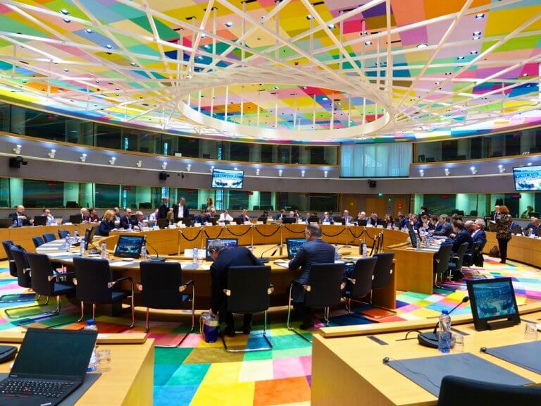 Αμείλικτοι οι τοκογλύφοι “εταίροι” μας! Μια ημέρα μετά τις εκλογές θα κάνουν Eurogroup με θέμα την Ελλάδα!