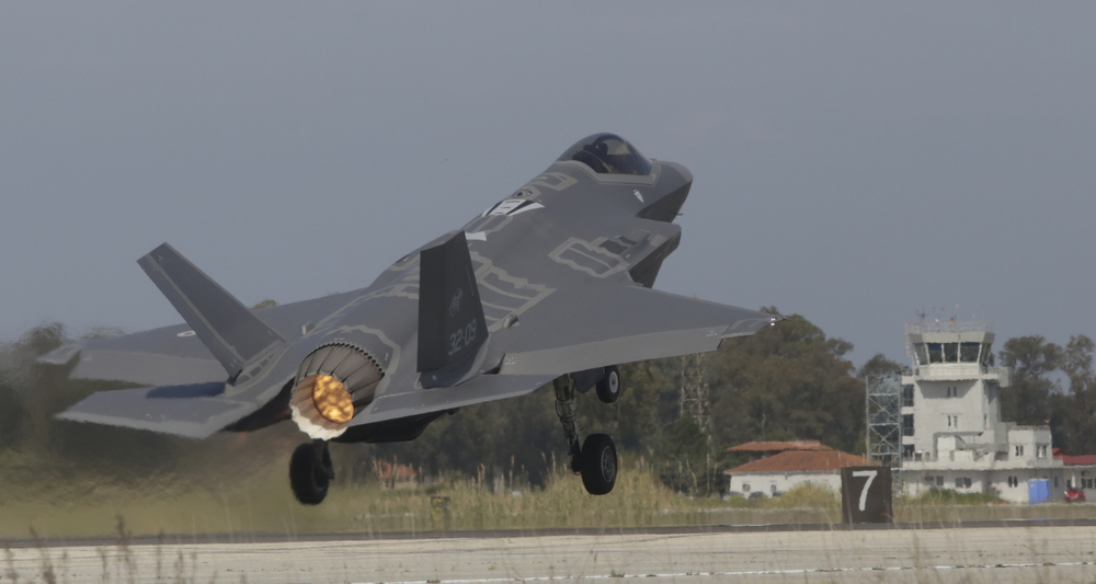 Επιτυχία των Τούρκων που δεν πήραν F-35 – Ο Τραμπ «καταριόταν» το μαχητικό (Βίντεο)