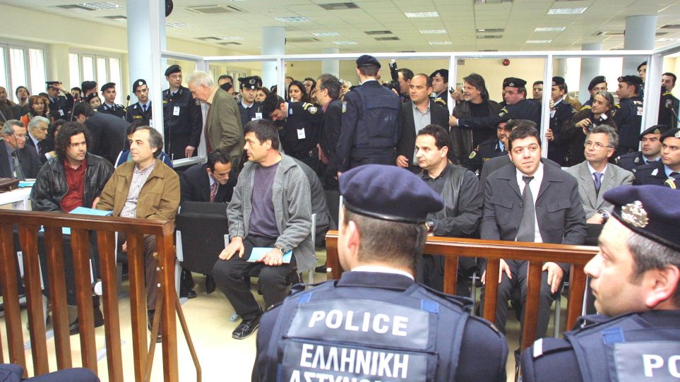 Θύελλα για τη διάταξη του νέου ποινικού κώδικα για υφ’ όρων απόλυση καταδικασθέντων για τρομοκρατία