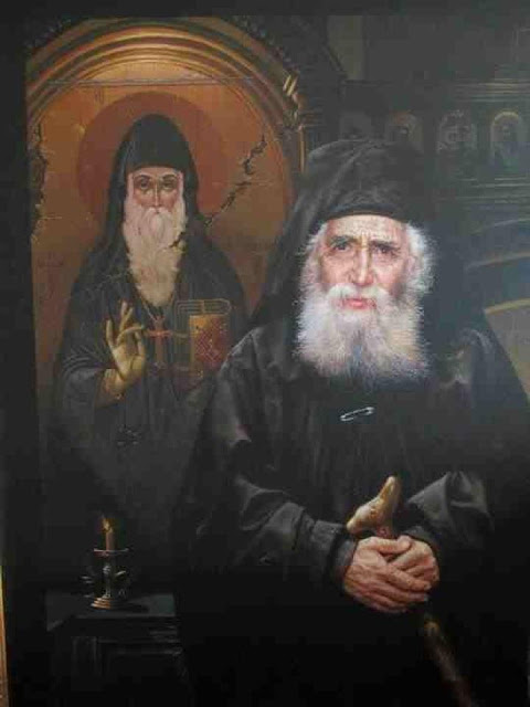 Το τετράδιο με τις προφητείες του Αγίου Αρσενίου