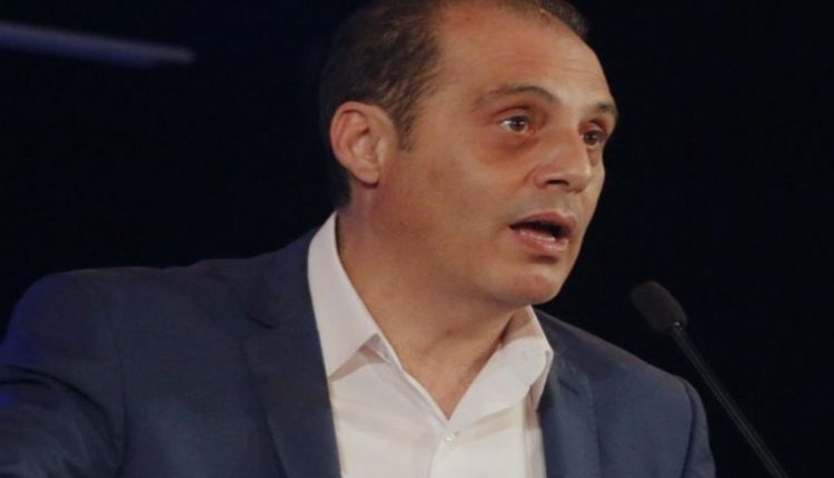 Νέα αποχώρηση με αιχμές από το κόμμα του Βελόπουλου