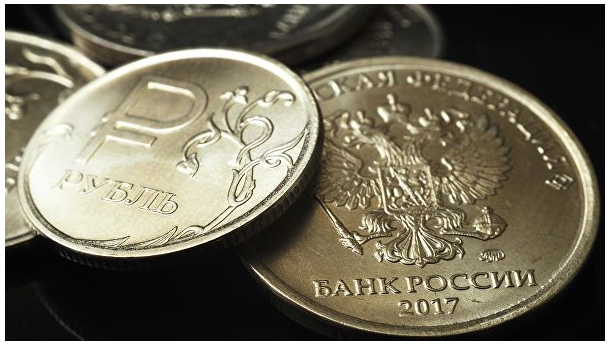Το Ρούβλι κατέρρευσε, το εθνικό χρέος πουλήθηκε: Τι θα συμβεί μετά τις νέες κυρώσεις των Η.Π.Α.