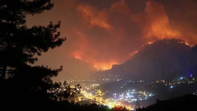 ΣΟΚ ΣΤΗΝ ΑΓΚΥΡΑ – ΡΚΚ & YPG καίνε την Τουρκία από άκρη σε άκρη: Ξεκίνησε η αντεπίθεση των Κούρδων