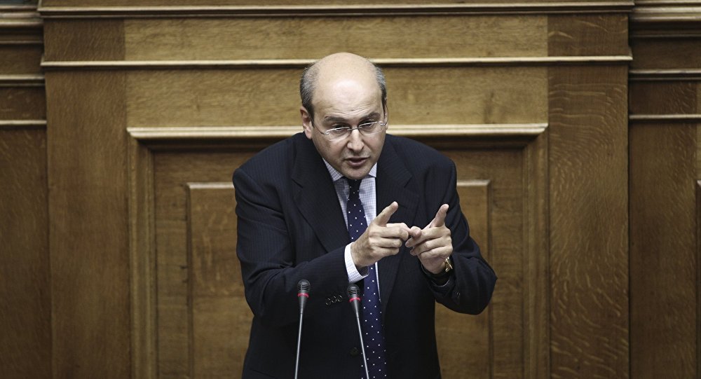 Χατζηδάκης: Αν καταρρεύσει η ΔΕΗ θα καταρρεύσει μαζί της και η χώρα