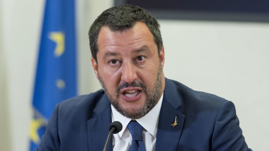 Salvini: Η Ιταλία δεν πρόκειται να αποχωρήσει από την Ευρωζώνη – Πρόωρες εκλογές πριν από τα τέλη Οκτωβρίου