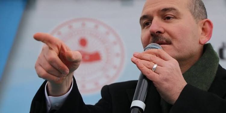 Υπουργός Εσωτερικών Τουρκίας: Αν ανοίξουμε τα σύνορα θα περνούν 35.000 πρόσφυγες κάθε μέρα!